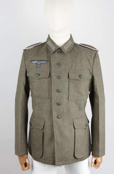 M42 Feldbluse With Infantry Insignia