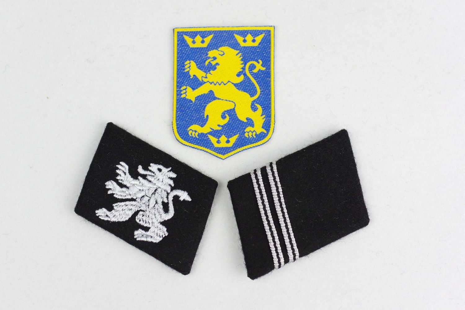 14th SS Division Galicia Insignia (various ranks) - Image 4