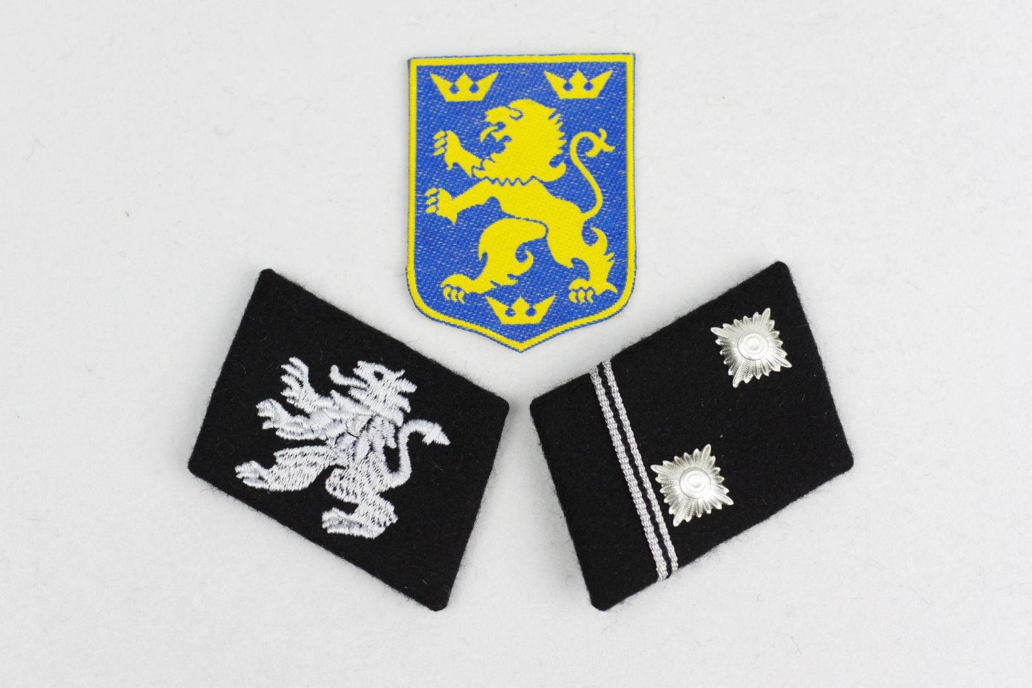 14th SS Division Galicia Insignia (various ranks) - Image 8