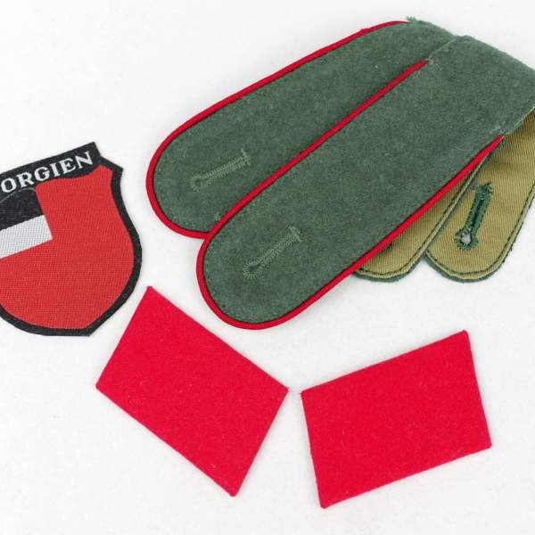 Georgian Foreign Volunteer Insignia Set