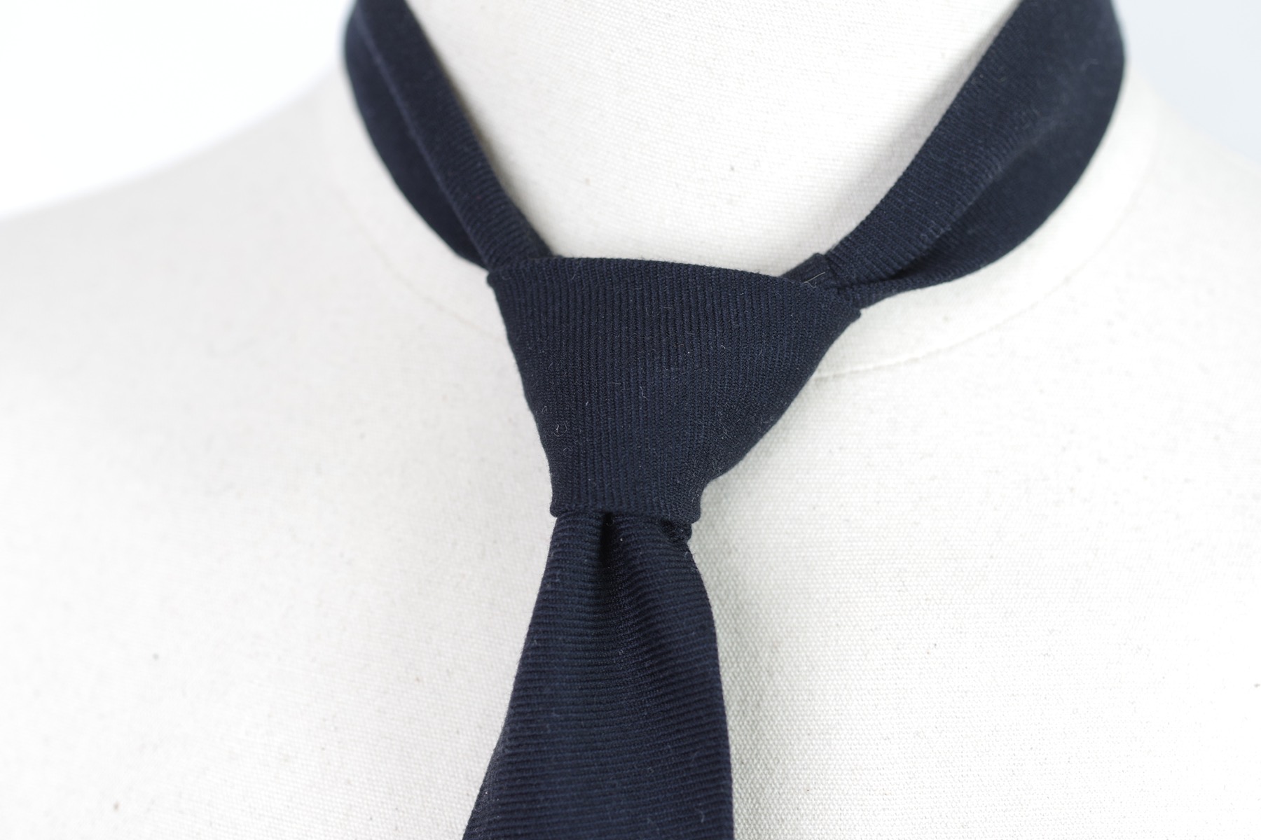 Black SS Tie - Image 7